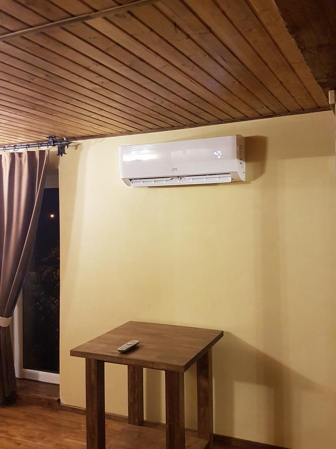 Smotrytska Vezha Hotel Kamianets-Podilskyi Ngoại thất bức ảnh